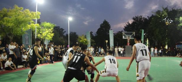 B体育体育网站入口-包含篮球联赛收视率持续走高，吸引更多观众关注的词条