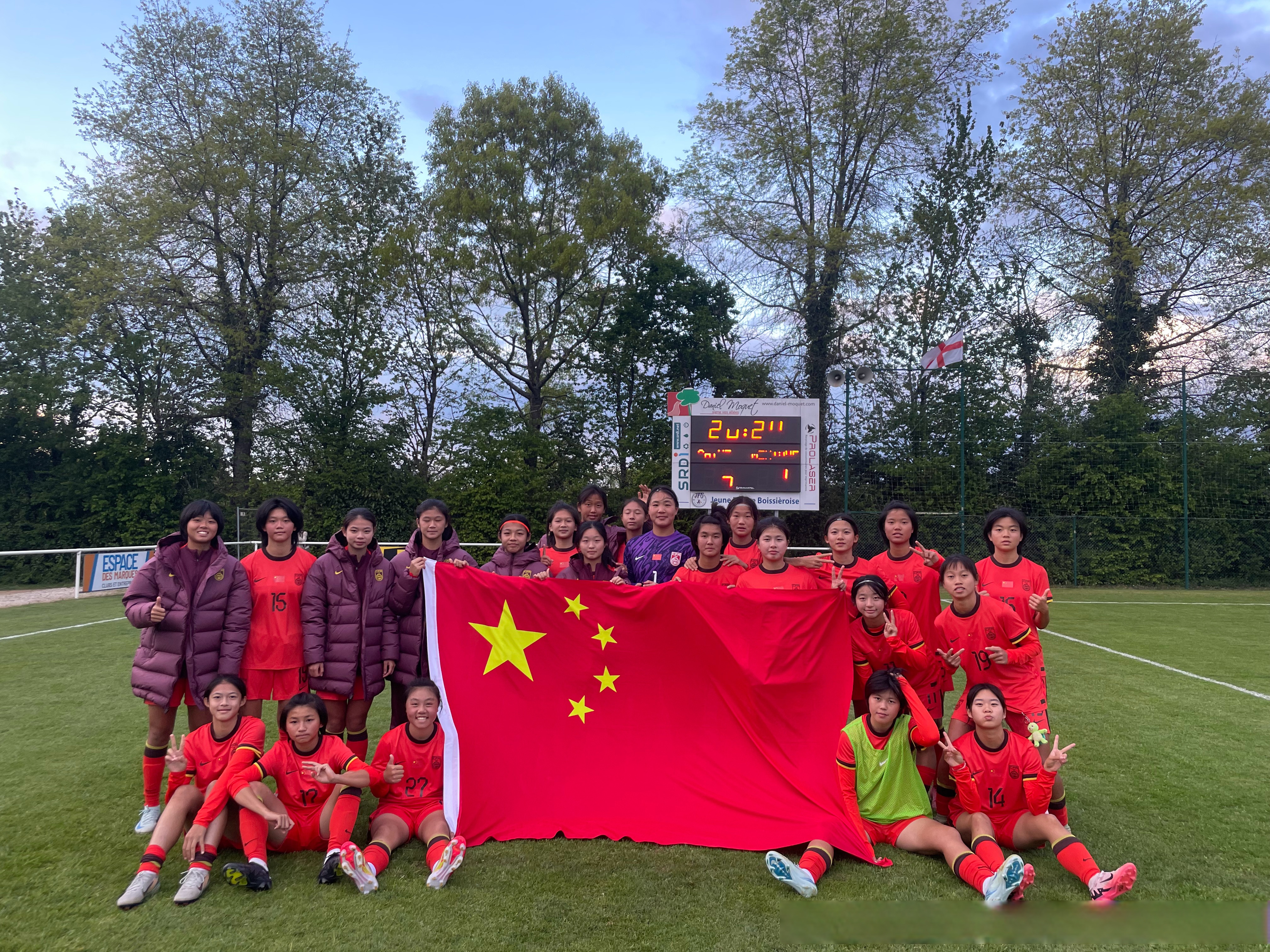 包含墨西哥女足碾压对手晋级——墨西哥队碾压晋级!的词条 包含墨西哥女足碾压对手晋级——墨西哥队碾压晋级!的词条