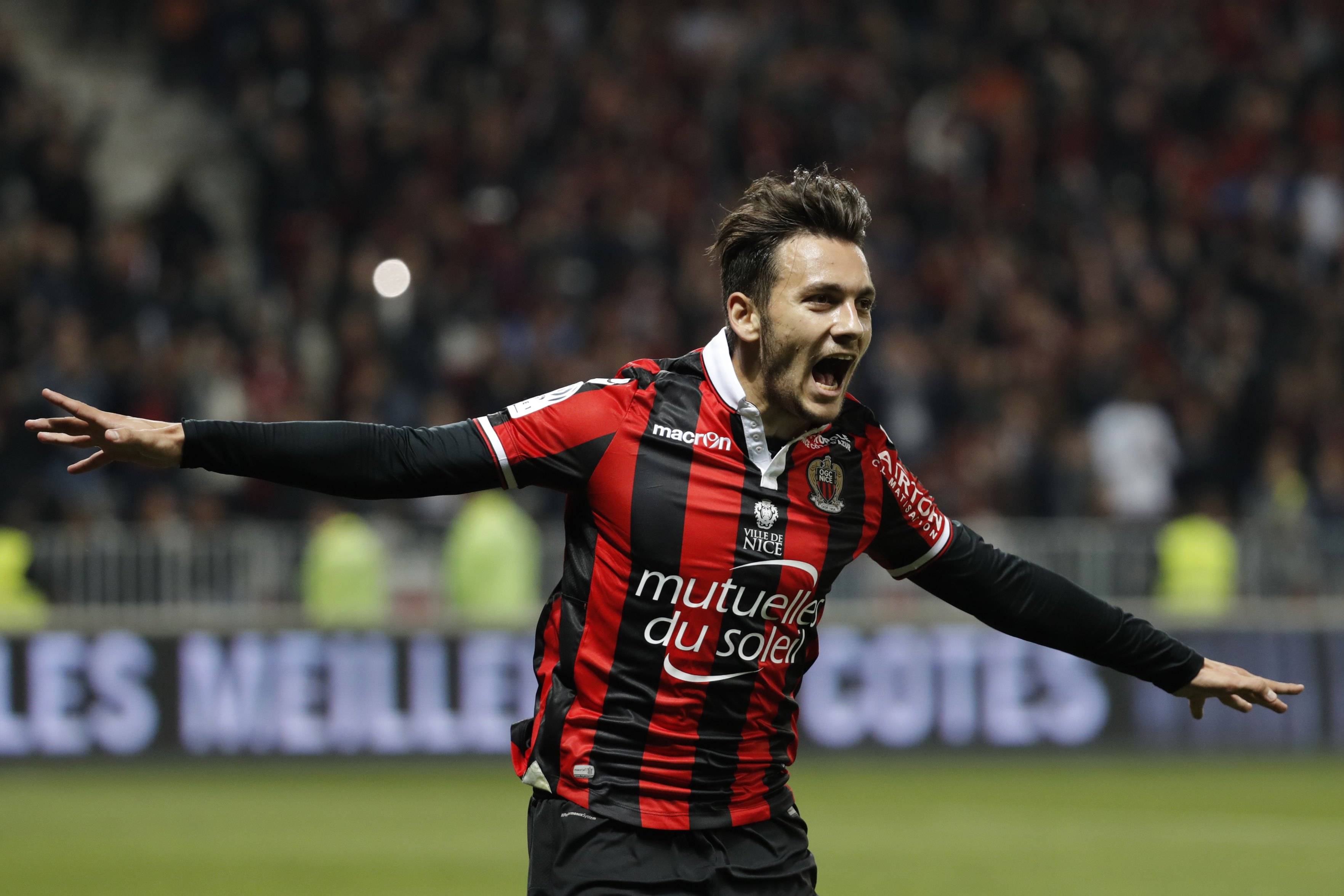 关于多特蒙德取胜在望,主教练寄希望于球队前进的信息 关于多特蒙德取胜在望,主教练寄希望于球队前进的信息