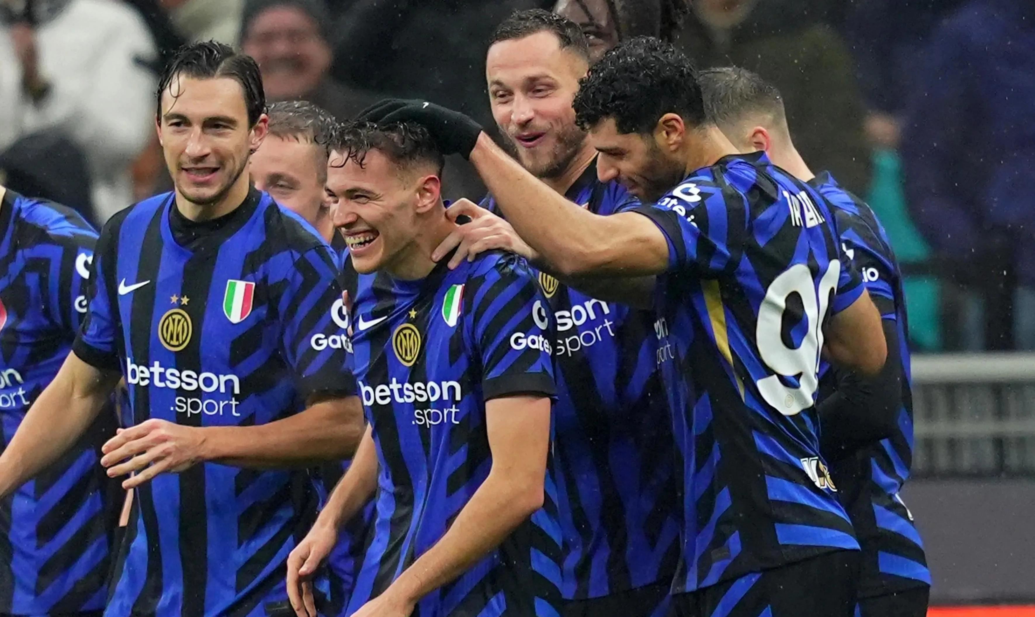 国米全队状态回升,连续5场不败展示实力 国米全队状态回升,连续5场不败展示实力