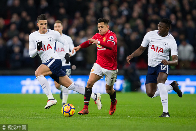 包含赛前紧张气氛透露悬念,双方斗志昂扬的词条 包含赛前紧张气氛透露悬念,双方斗志昂扬的词条