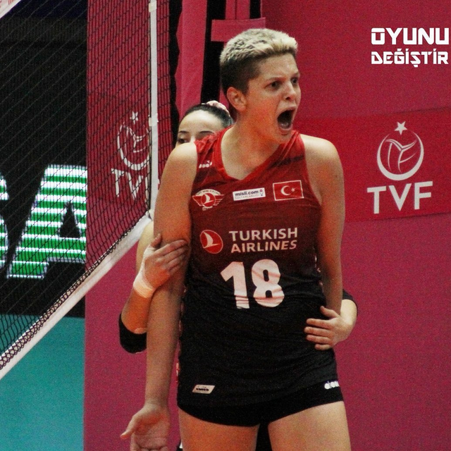 俄罗斯击败强敌，进入排球半决赛！